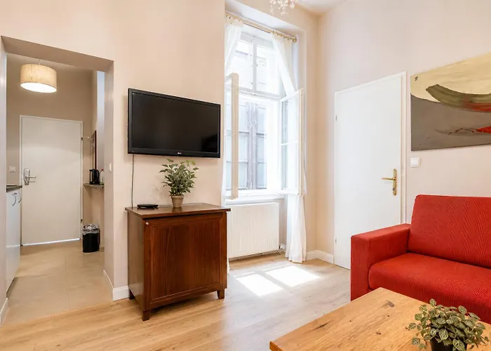1 Aprt & 5 Stylish Rooms, Comfort & Convenience Combined Hotel Vienna