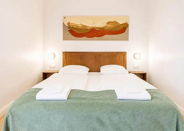 Hotel 1 Aprt & 5 Stylish Rooms, Comfort & Convenience Combined Vienna